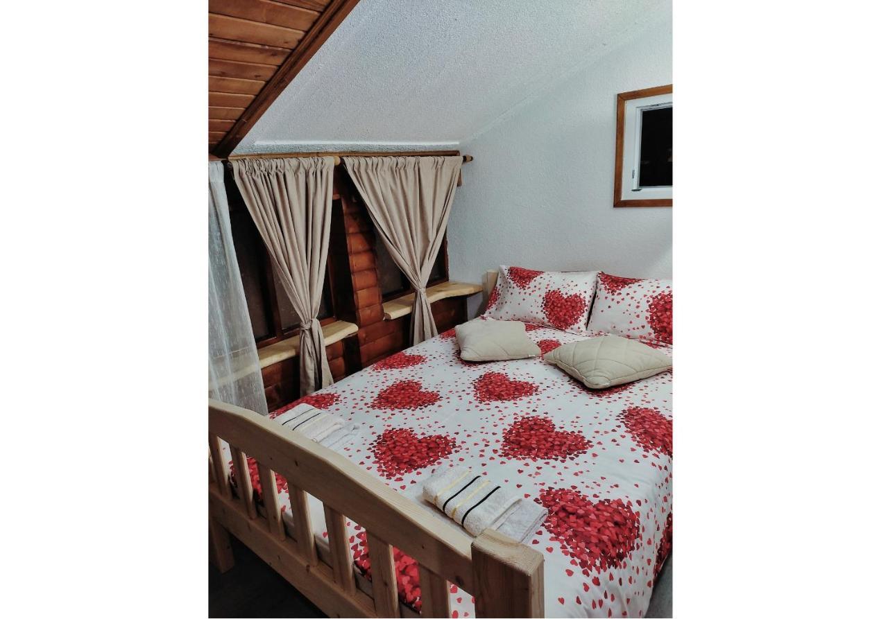 Apartman Wooden II 자블야크 외부 사진